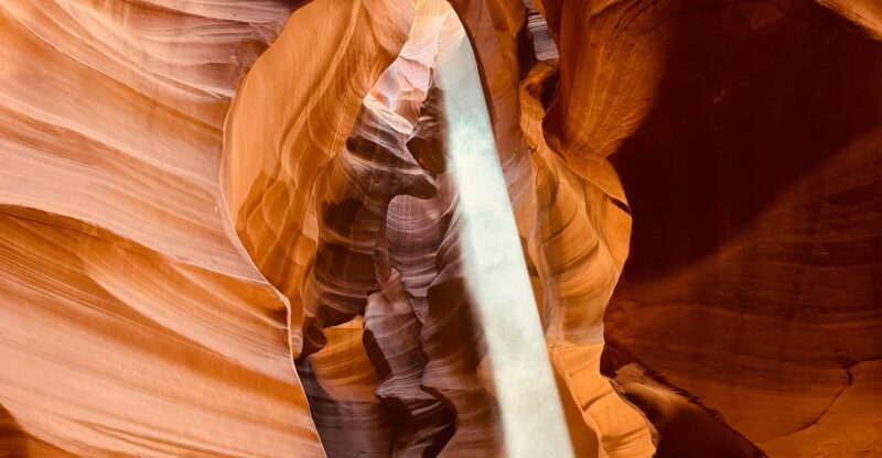 Page: Upper & Lower Antelope Canyon Guided Tour with Permit - Introducing the Guided Tour of Upper & Lower Antelope Canyon
