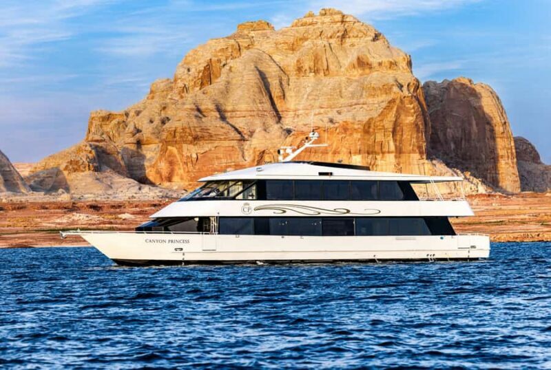 Page: Wahweap Bay Canyon Princess Yacht Dinner Cruise - The Practical Details