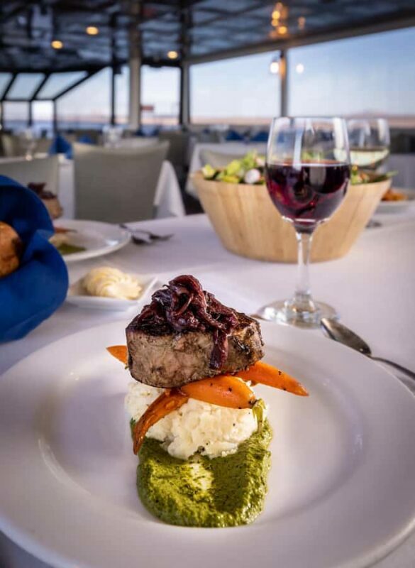 Page: Wahweap Bay Canyon Princess Yacht Dinner Cruise - Who Will Love This Cruise?