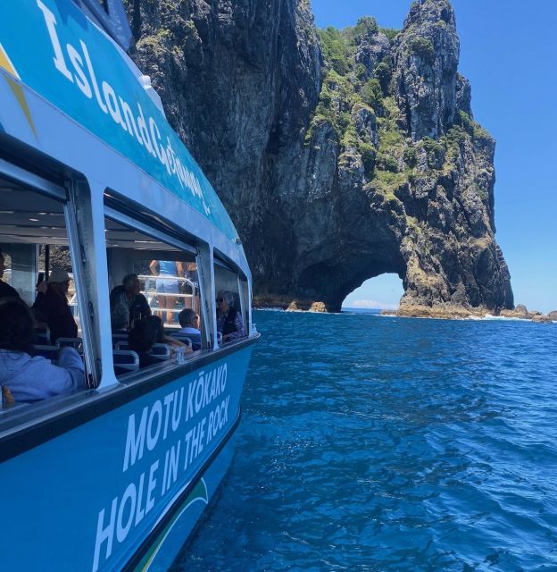 Paihia/Russell: Hole in the Rock Cruise With 2 Island Stops - Wildlife and Scenic Views