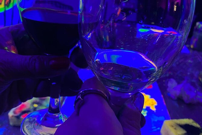 Paint a Neon Fluorescent Picture While Drinking Unlimited Wine - Group Size