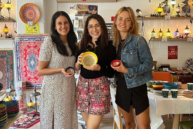 Paint and Sip Classes Brisbane: Ceramic Plates & Bowls - An Overview of the Experience