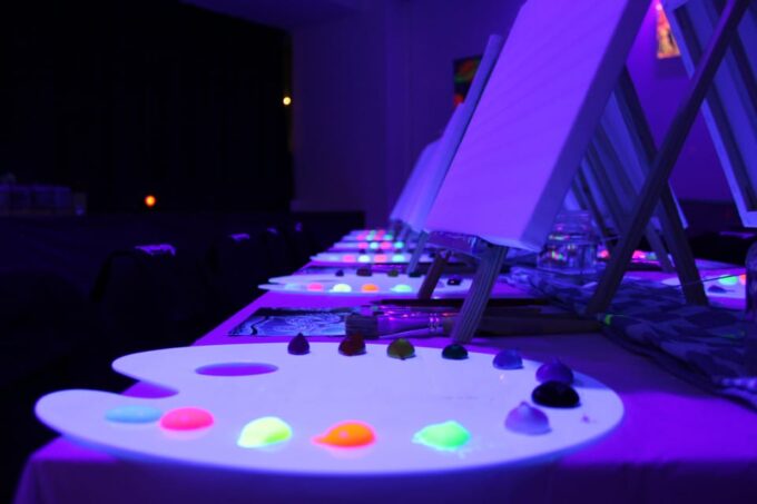 Paint and Sip in the Dark at Rembrandt Van Wine Amsterdam - Customer Feedback