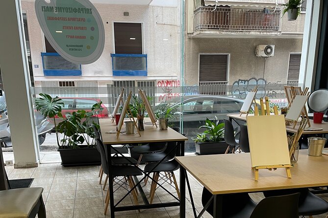 Paint & Sip in Athens - Maximum Participants