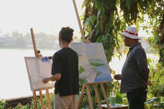 Painting by the River - Kalanan Riverside Resort - Getting to Kalanan Riverside Resort