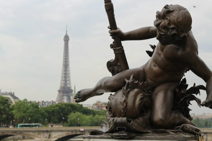 Pairs: the Opera to Hotel Des Invalides Guided Walking Tour - Exploring Napoleon IIIs Paris