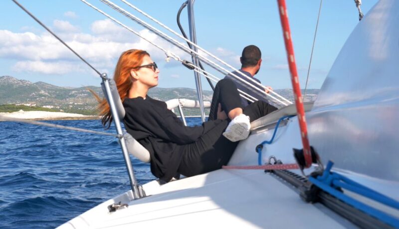 Paklinski Islands: Hvar Half-Day Afternoon Sailing Tour - Included Amenities