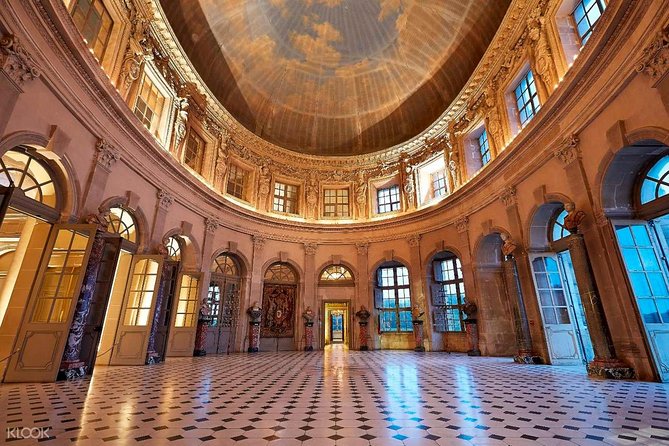 Palace Of Vaux-Le-Vicomte - Private Trip - Included Amenities and Provisions