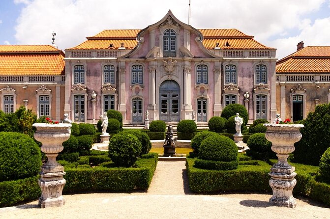 Palaces of Portugal Private Tour - Quick Points