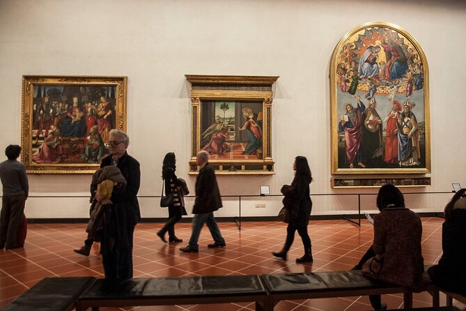 Palatina Gallery and Guided Walking Tour in Florence - Meeting and Pickup