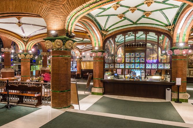Palau De La Musica Catalana Guided Tour - Maximum Number of Travelers