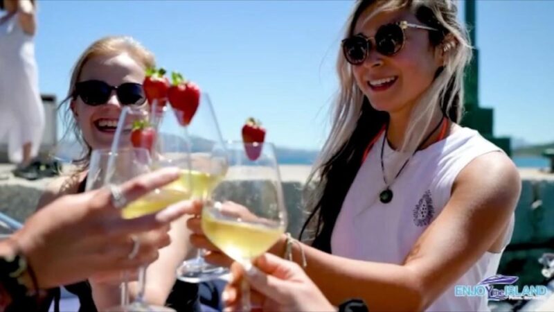 Palau: LUXURY BOAT TOUR La Maddalena Islands All-Inclusive - Customer Feedback