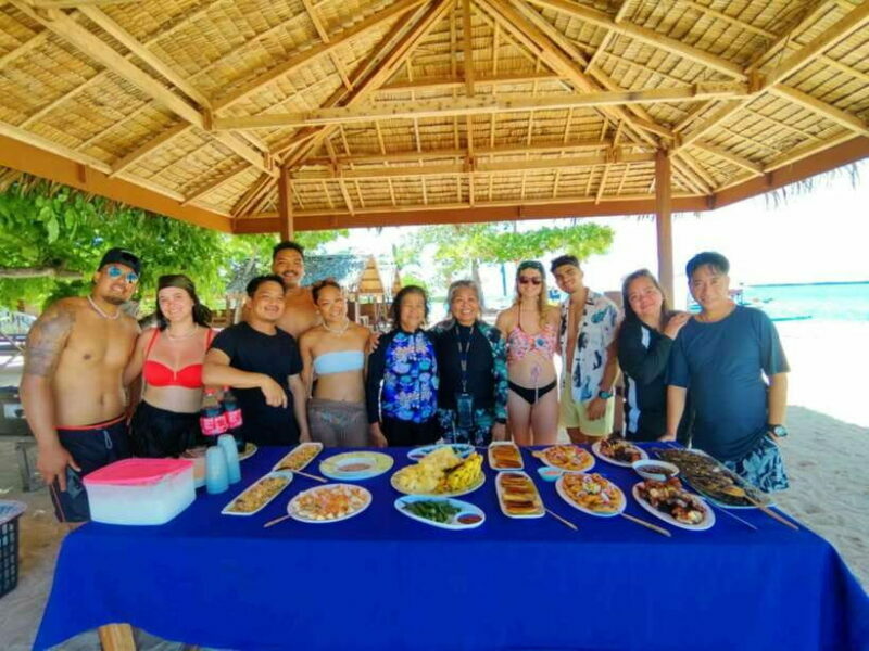 Palawan: Honda Bay Island Hopping Cruise - The Value of the Honda Bay Tour