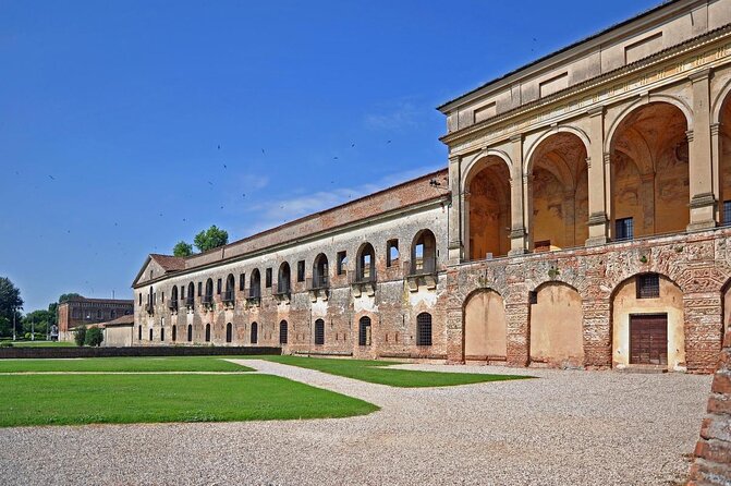 Palazzo Ducale Mantova - Privately Guided Tour - Tour Duration and Group Size
