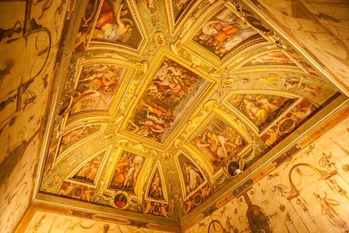 Palazzo Vecchio 90-Minute Morning Guided Tour - Admire Renaissance Masterpieces