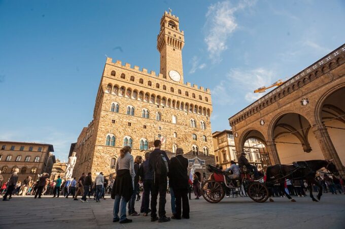 Palazzo Vecchio 90-Minute Morning Guided Tour - Access to the Tower