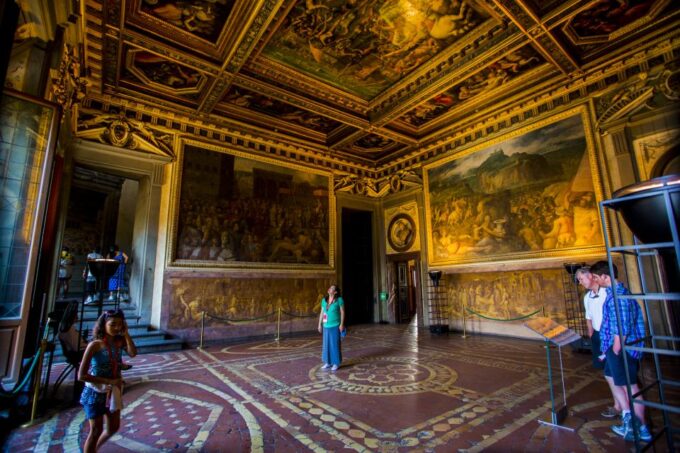 Palazzo Vecchio: Magnificent Private Tour - Cancellation and Booking Policy