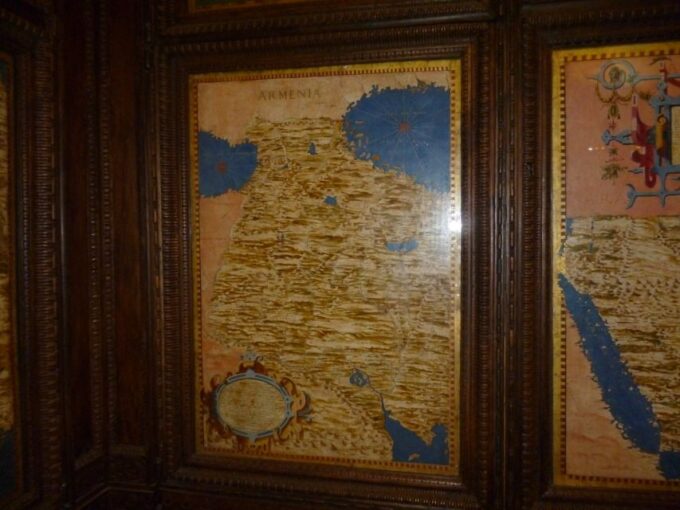 Palazzo Vecchio: Magnificent Private Tour - Frequently Asked Questions