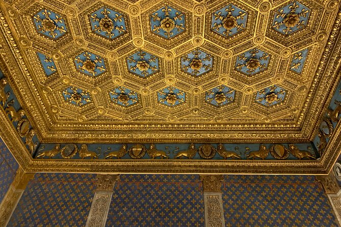 PALAZZO VECCHIO Private Tour in Florence - Insights Into Leonardo Da Vincis Artwork