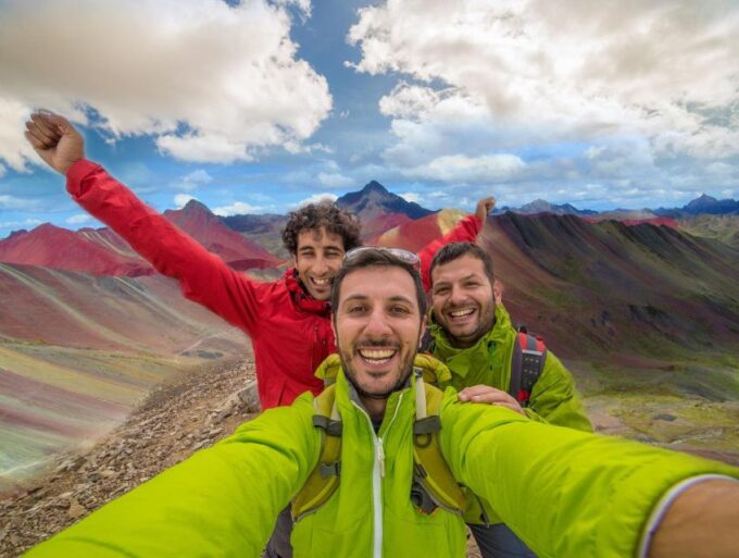 Palcoyo - Explore Rainbow Mountains Secret Sister - Altitude Acclimatization