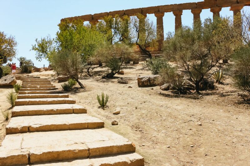 Palermo: Agrigento and the Valley of the Temples Day Tour - Scala Dei Turchi Beach