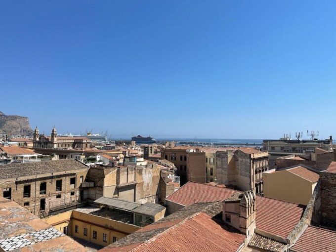 Palermo: Historical Center Walking Tour With Rooftop Views - Cannolo Tasting at Church