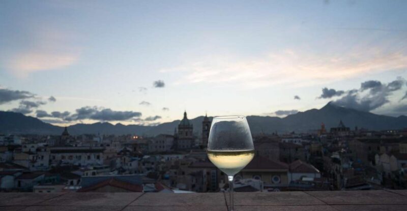 Palermo: Photographic Walk and Wine Tasting - Wine Tasting Highlights