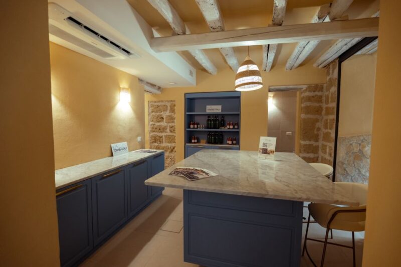 Palermo: Pizza and Gelato Cooking Class With Dinner and Wine - Class Details and Structure