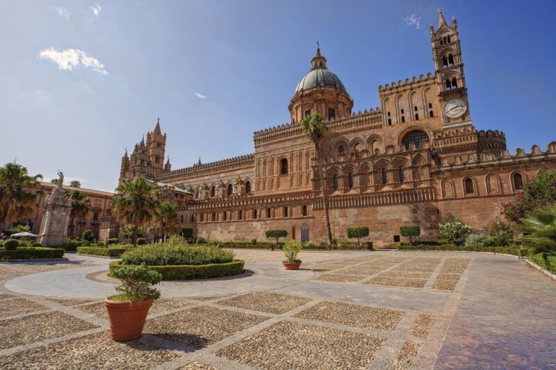 Palermo: Private Gastronomic Walking Tour With Food and Wine - Accessibility and Inclusivity