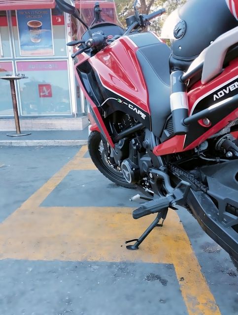 Palermo: Rent a Motorbike and Discover Sicily - Motorbike Specifications and Inclusions