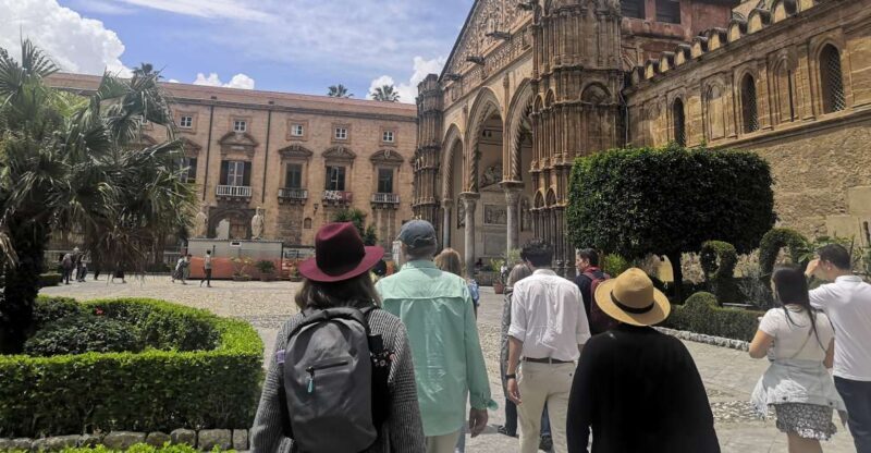 Palermo: Street Food Walking Tour With Local Guide & Tasting - Exploring Capo Market
