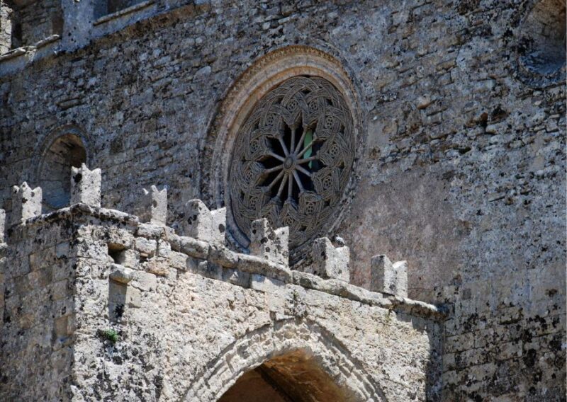Palermo to Agrigento: With Erice, Lunch and Marsala Wine - Lunch at Olive Oil Farm