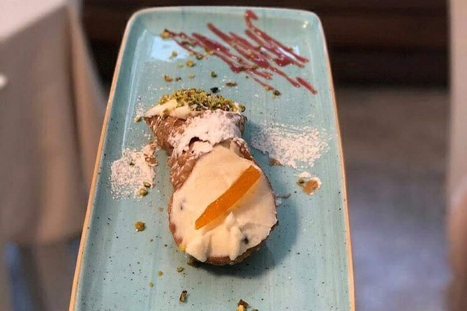 Palermo to Live and Savor - Navigating Palermos Charming Alleyways