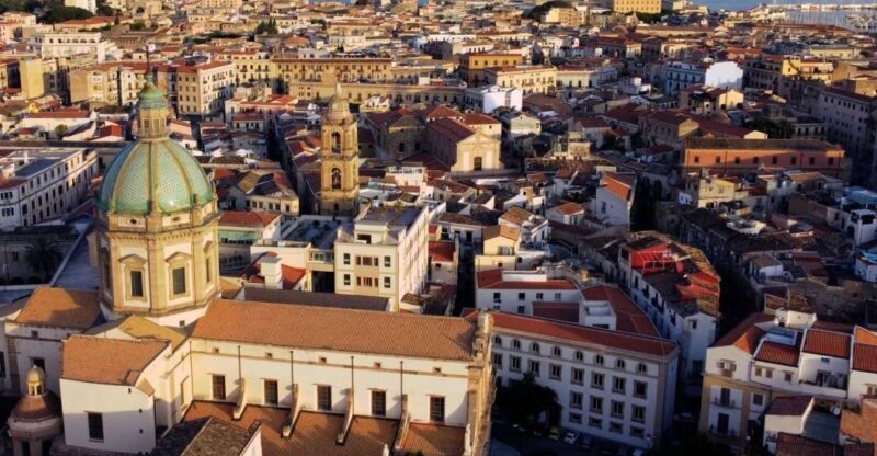 Palermo: Walking Tour of Historic Markets and Monuments - Experience the Vibrant Markets of Palermo