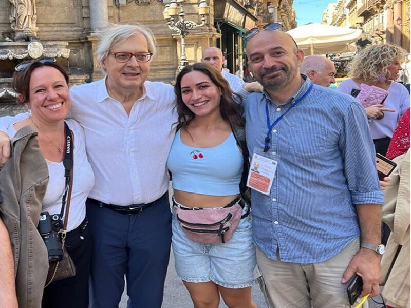 Palermo: Walking Tour of Historic Markets and Monuments - Exploring the Charm of Quattro Canti Plaza