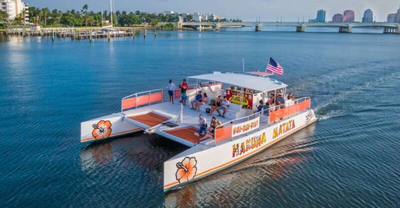Palm Beach: Sightseeing Catamaran Cruise - Key Points