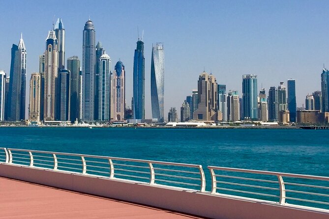 Palm Jumeirah Island Tour With Revolving 360 View From the View at the Palm ! - Customer Service Commitment