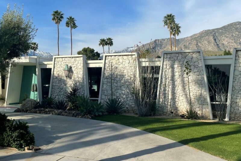 Palm Springs: Private Walking Tour "Twin Palms" Neighborhood - Final Thoughts