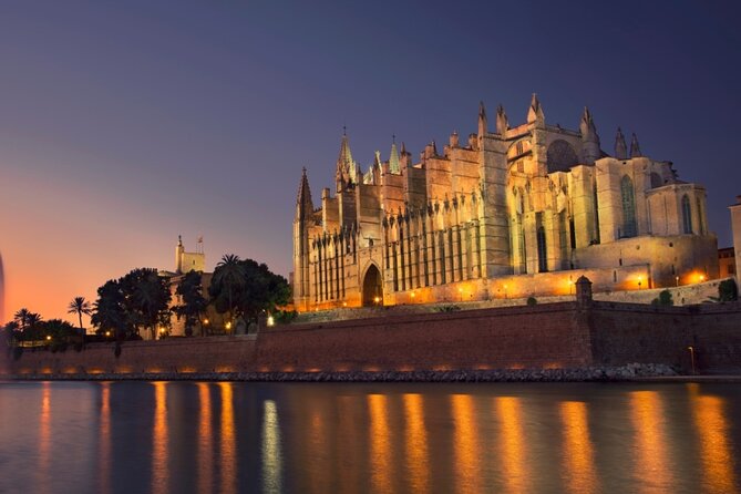 Palma at Night by Boat - Overview