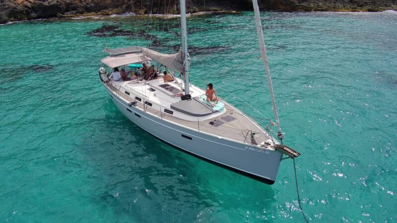 PALMA BAY : 8 HOUR PRIVATE TOUR WITH SAILING BOAT - Itinerary and Activities