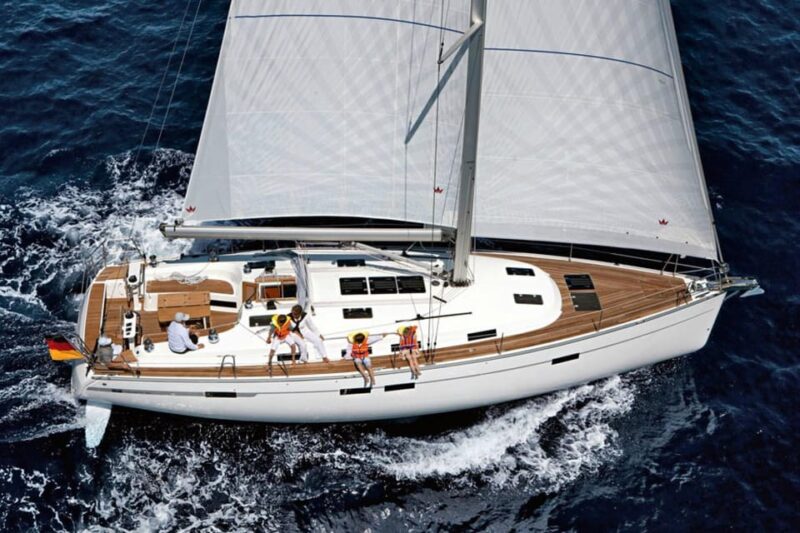 Palma Bay: Sailing Boat Tour With Mallorcan Tapas & Drinks - Included Amenities