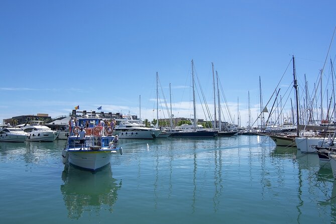 Palma De Mallorca Bay Boat Trip - Amenities and Inclusions