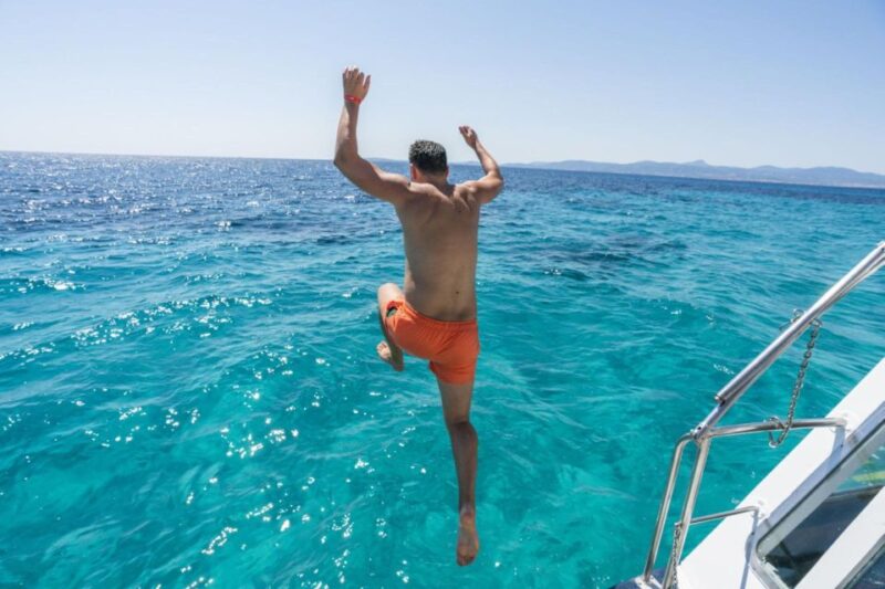 Palma De Mallorca: Cala Vella Snorkeling Adventure - Inclusions and Amenities of the Experience
