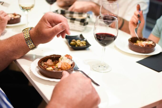 Palma De Mallorca: Foodie Walking Tour of the Old Town - Discovering Local Cuisine