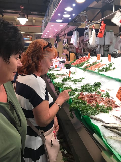 Palma De Mallorca: Lifestyle & Local Food Tasting - Visiting the Local Market and Tasting Tapas