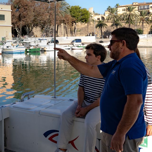 Palma De Mallorca: Local Fishing Activity - Gathering at the White Gate