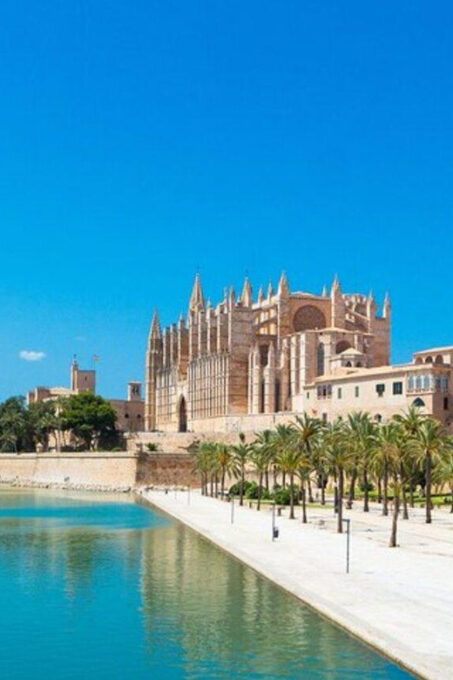 Palma De Mallorca : Must See Walking Tour With a Guide - FAQ