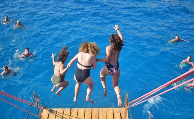 Palma De Mallorca: Palma Bay Boat Tour With Snorkeling - Customer Feedback and Ratings