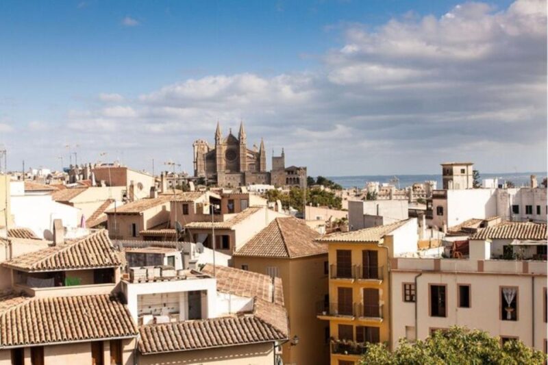 Palma De Mallorca: Private Custom Tour With a Local Guide - Key Points