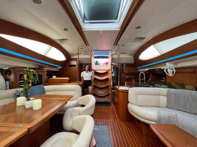 Palma De Mallorca: Private Sailing Boat Cruise & Tapas - Professional Crew and Assistance